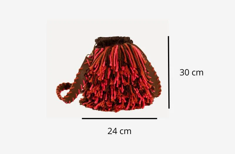 Entrudo | Burga Bucket Bag with fringes - Image 6