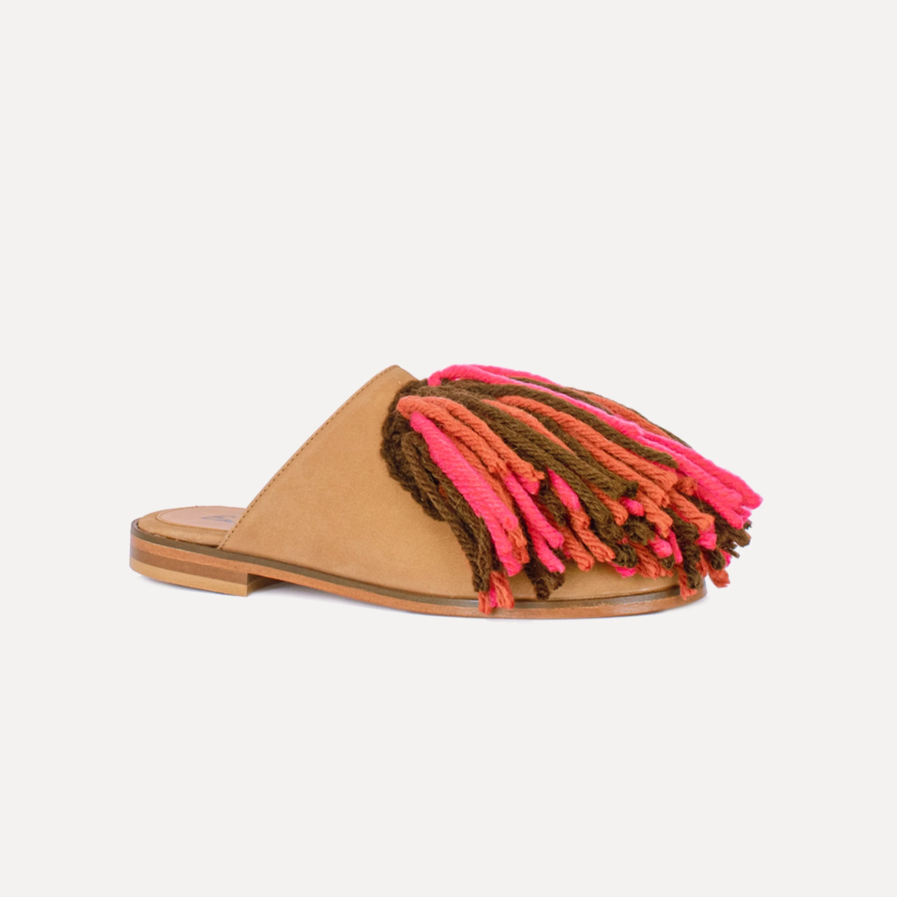 Entrudo | Burgas Slippers with wool fringes pink - Image 3