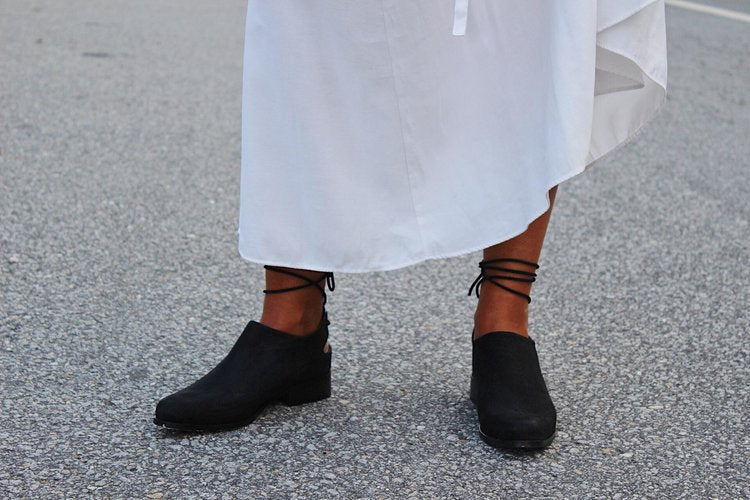 Entrudo | Careto Flat shoes with lace black - Image 4