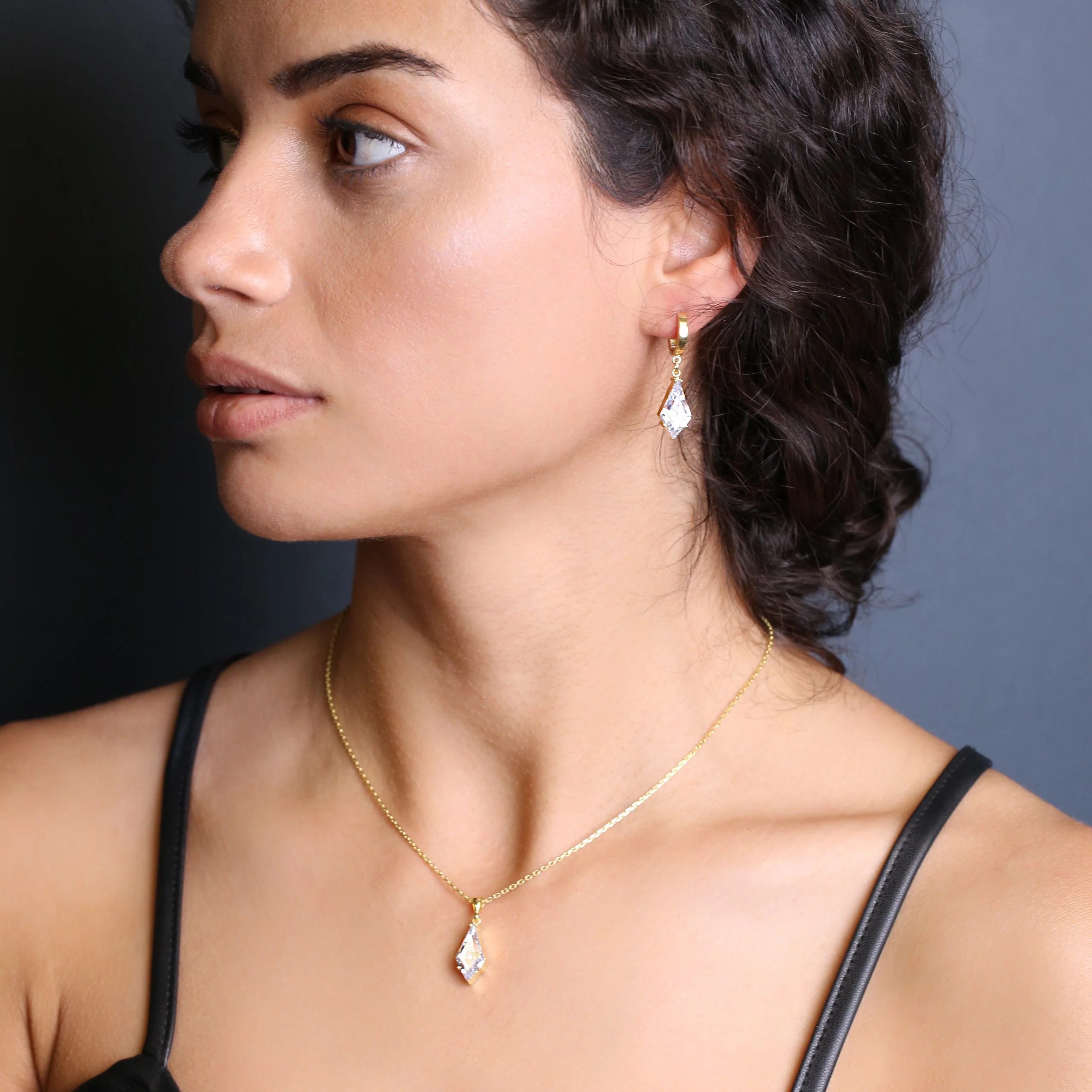 Choosy | Silver Gold-Plated Drop Earrings "Princess of Diamonds" - Image 3