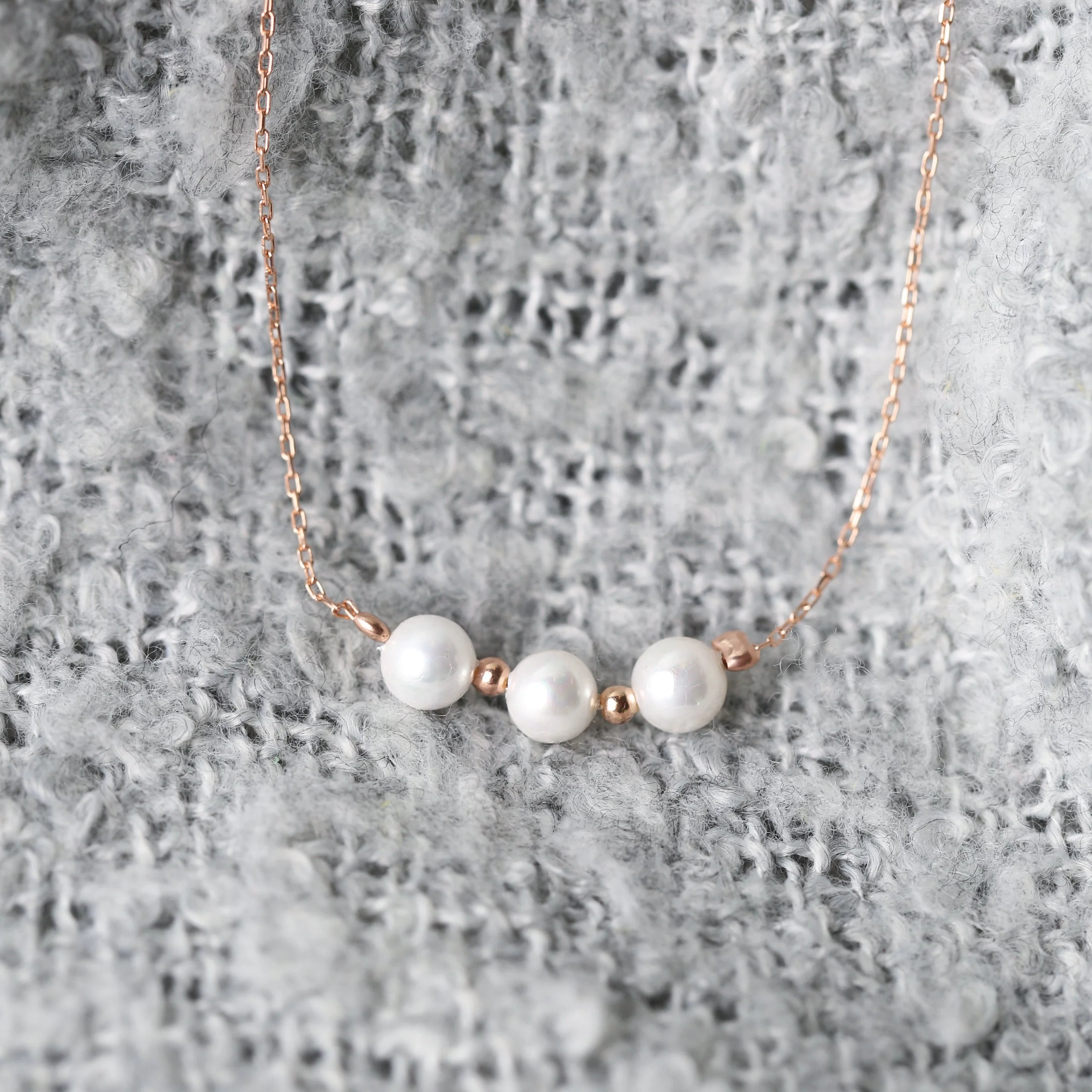 Choosy | Silver Gold Plated Bracelet with Pearls "Pearl" - Image 3