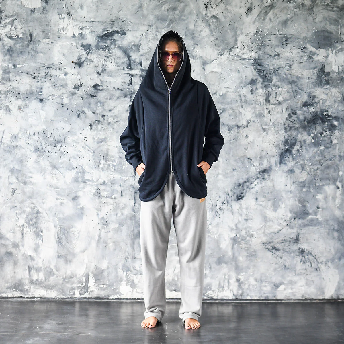 VeryMary | Darkness Hoodie Short - Image 5