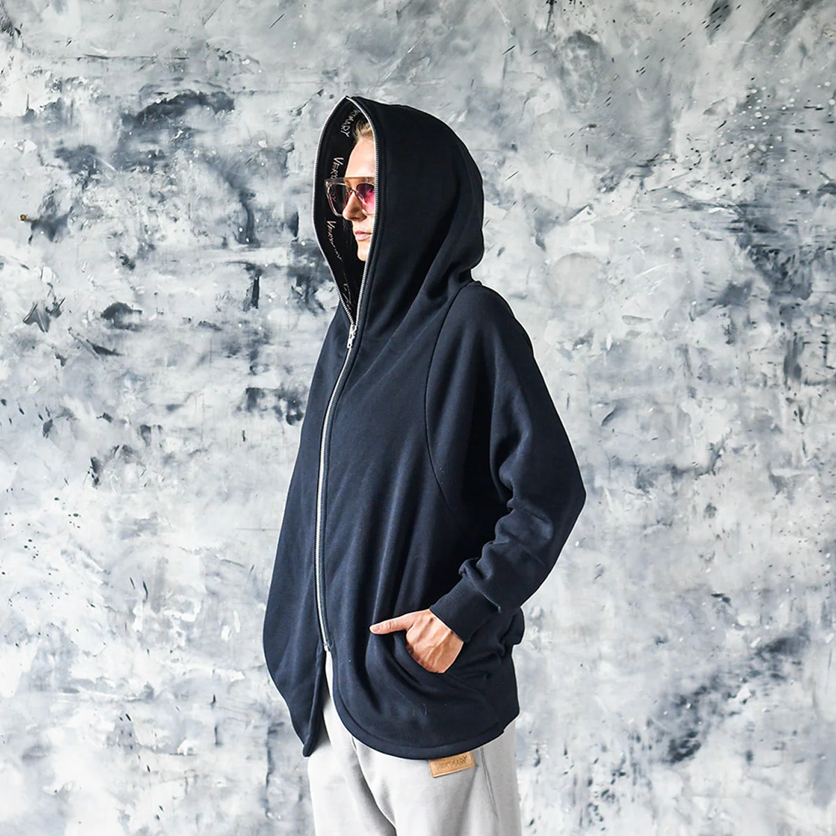 VeryMary | Darkness Hoodie Short - Image 6