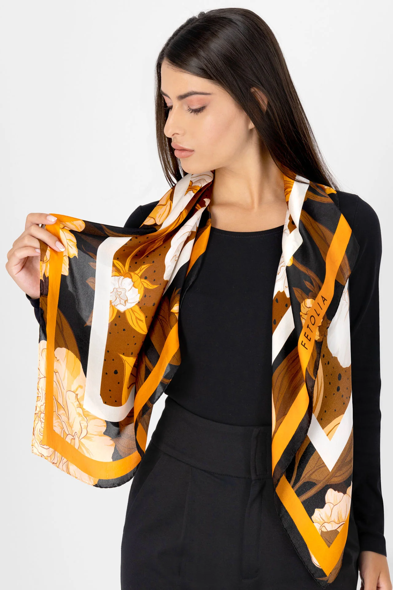 Fetolia | Paeonia – Brown Scarf - Image 3