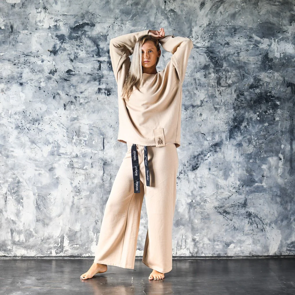 VeryMary | Flashdance Sweatshirt - Image 20