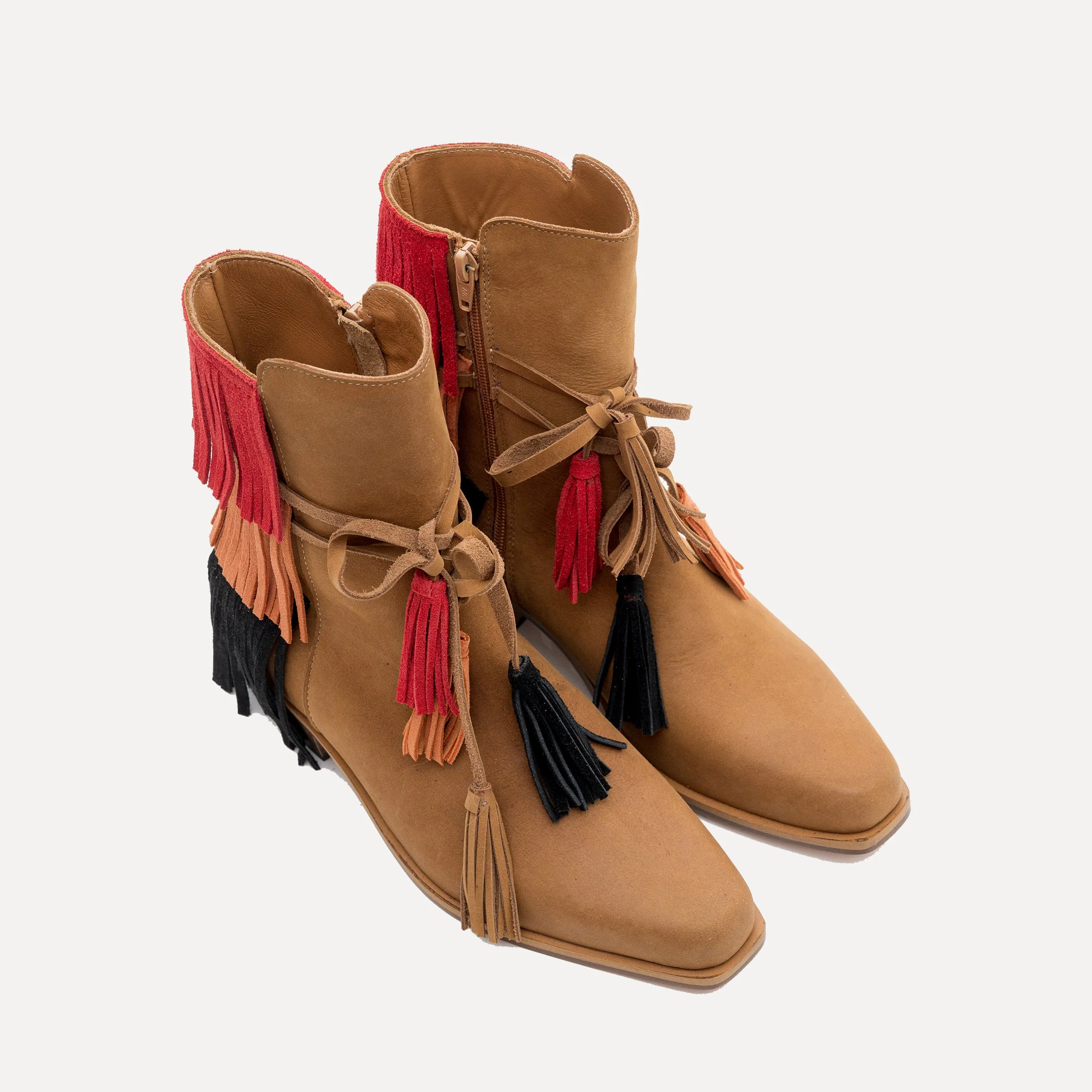 Entrudo | Lazarim Boots with fringes - Image 4